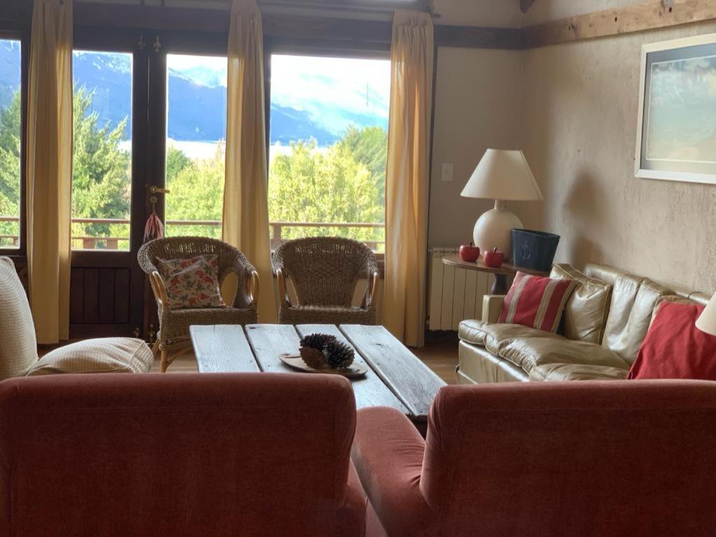 Arelauquen Bungalows&Suites San Carlos de Bariloche Exterior foto